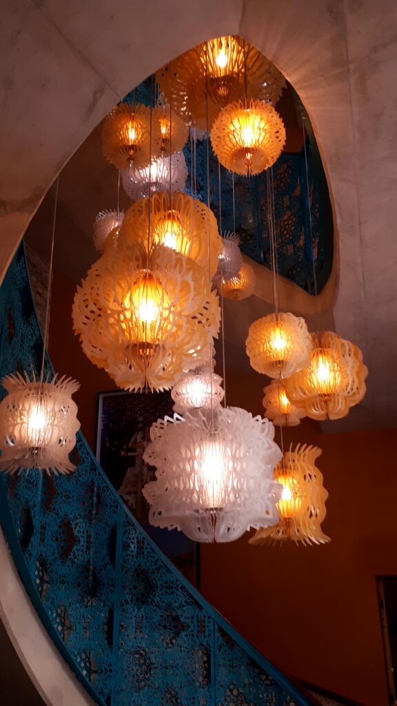 Osez la couleur comme dans ce sublime Hôtel l'Arlatan à Arles